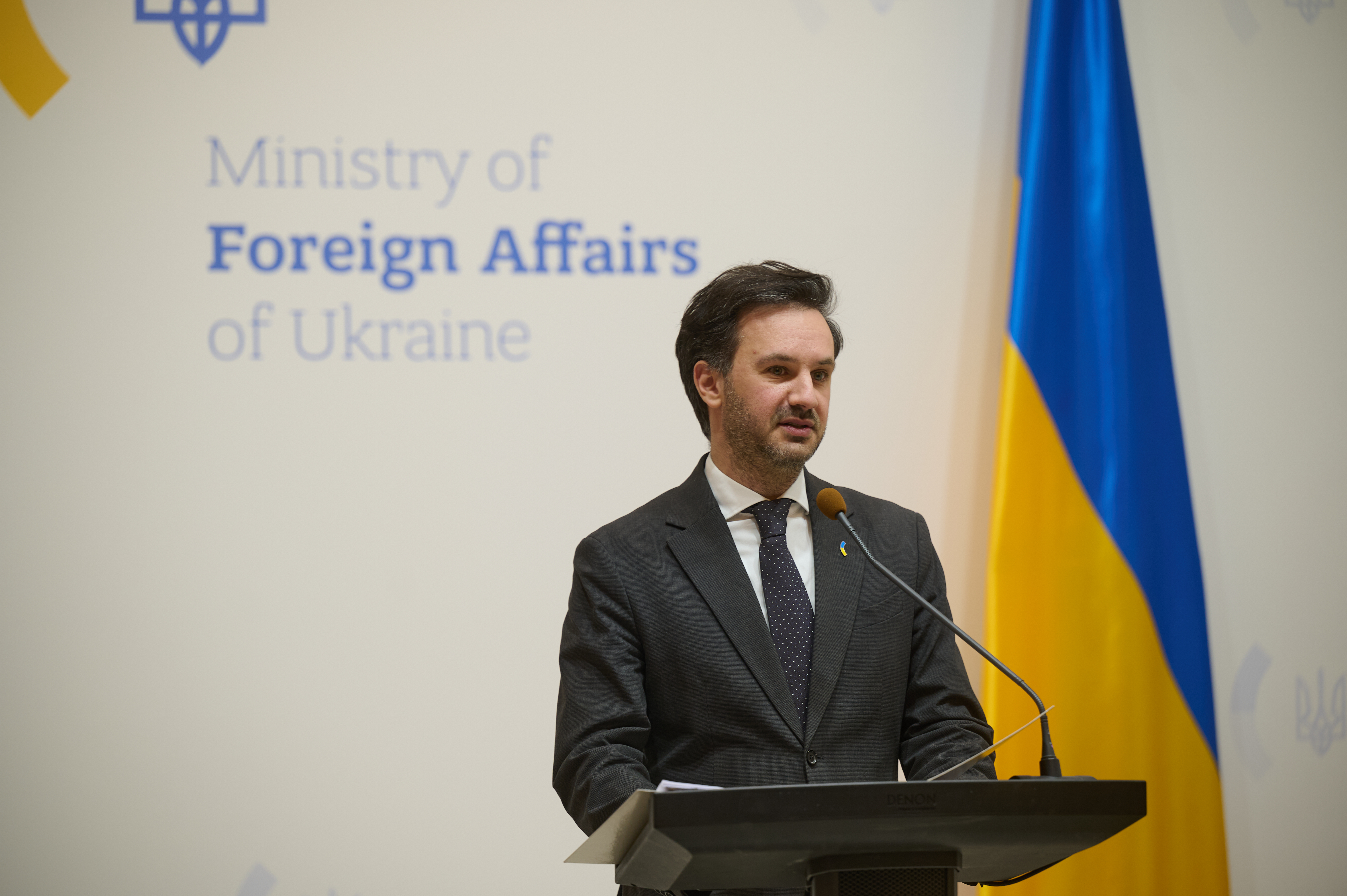 міністерство закордонних справ україни - стенограма брифінгу речника мзс україни георгія тихого від 18.02.2026